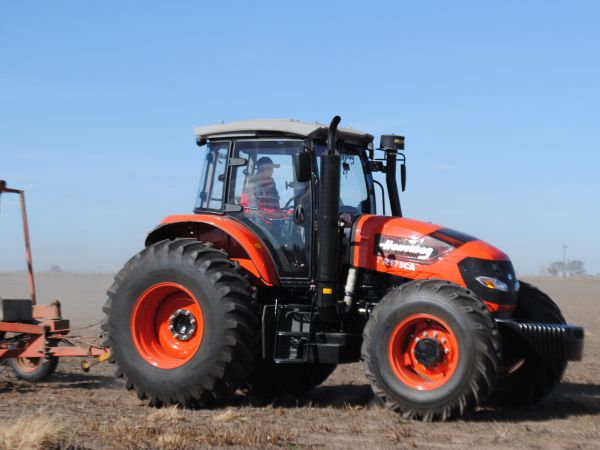 Tractor Hanomag TR175CA